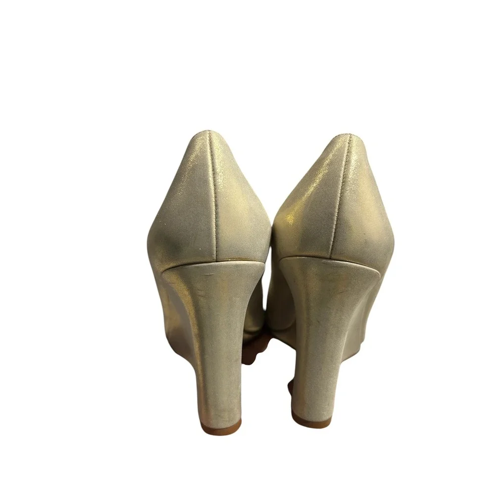 Kate Spade New York Gold Metallic Wedge Pumps Almond Toe Made in Italy Size 6.5B